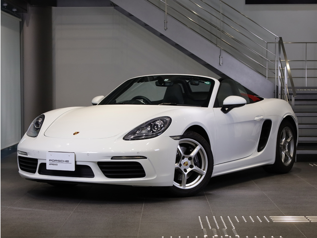 2017年式　718ボクスター　PDK　RHD