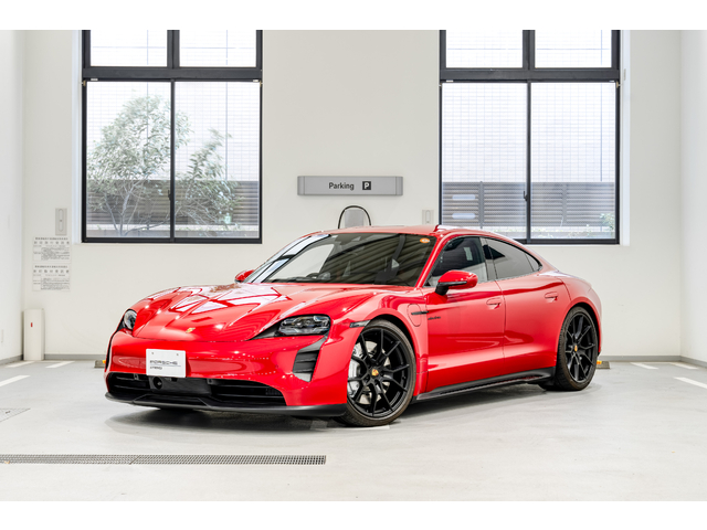 タイカンGTS リアステア PSCB 21インチ LEDマトリクス