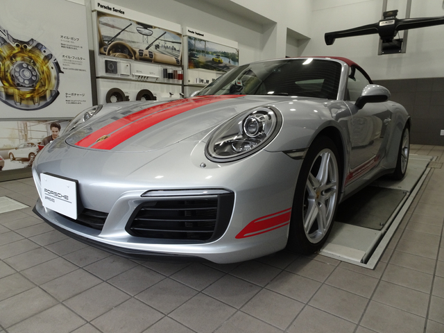 911 Carrera4 カブリオレ　認定中古車