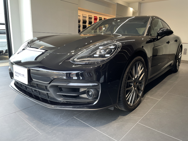 Panamera Platinum Edition