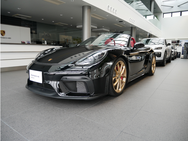 2023年式　718Spyder MT