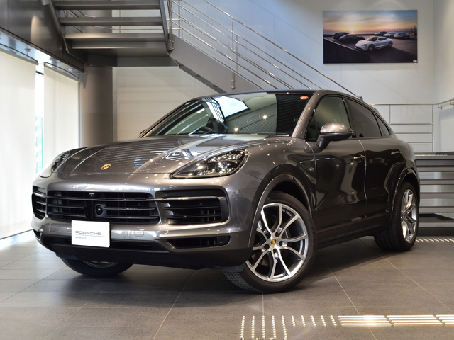 2020年式　カイエン　クーペ　RHD　TIP