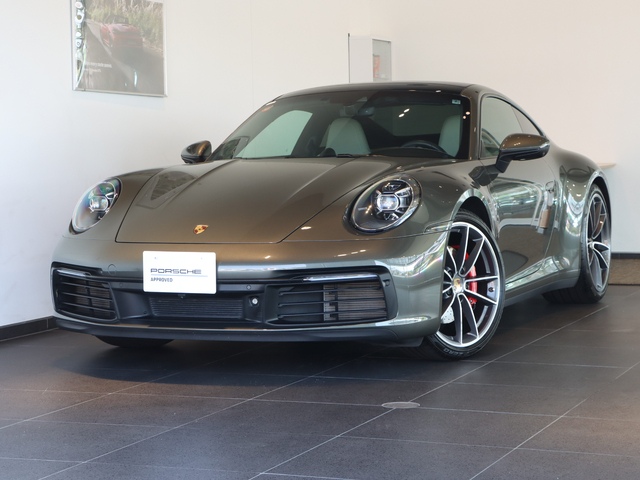 MY2020 911 Carrera4S　スポクロ スポエグ 左ハンドル