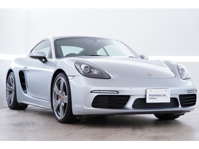 注目の認定中古車 ポルシェセンター横浜青葉 認定中古車センター Dr Ing H C F ポルシェ Ag