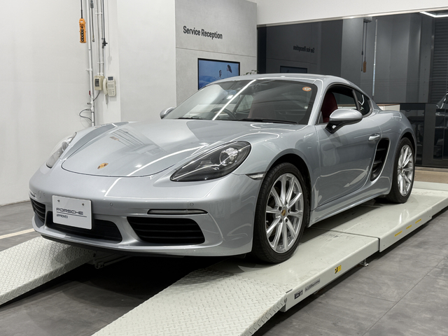 MY2021　718ケイマン　RHD【R26-0106】