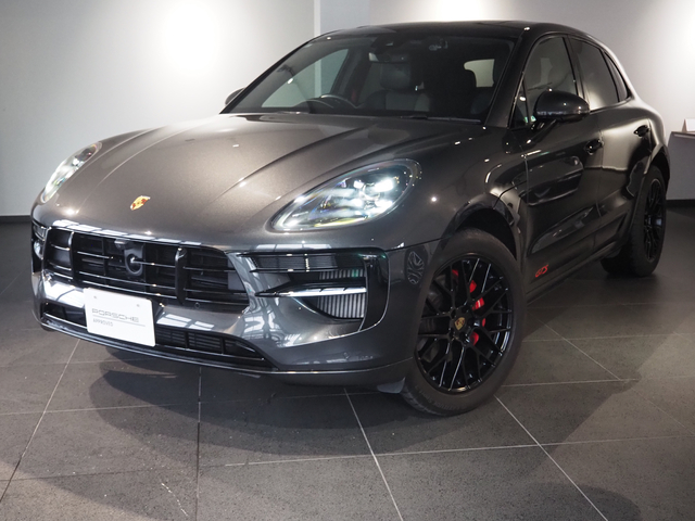 Macan GTS