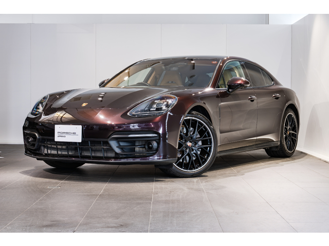 2021年式　パナメーラ4　PDK　右ハンドル