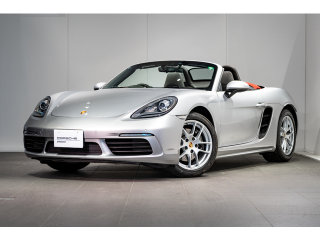 2017年式　718ボクスター　PDK　右ハンドル