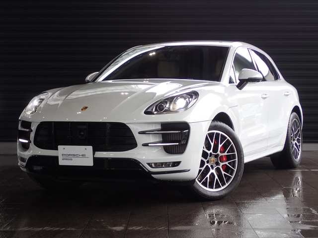 Macan Turbo Performance RHD