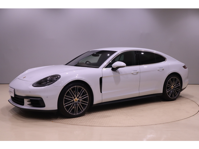 注目の認定中古車 ポルシェセンター四日市 Dr Ing H C F ポルシェ Ag