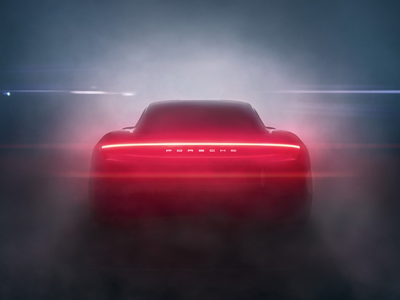 「Porsche Taycan News登録開始」のご案内